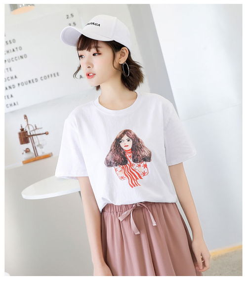 夏日清透風 棉麻T恤，學生黨的舒適與時尚之選